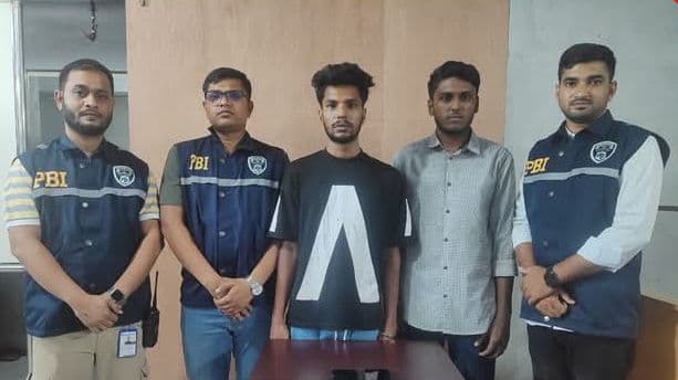 যশোরে পিবিআই’র জালে দুই প্রতারক